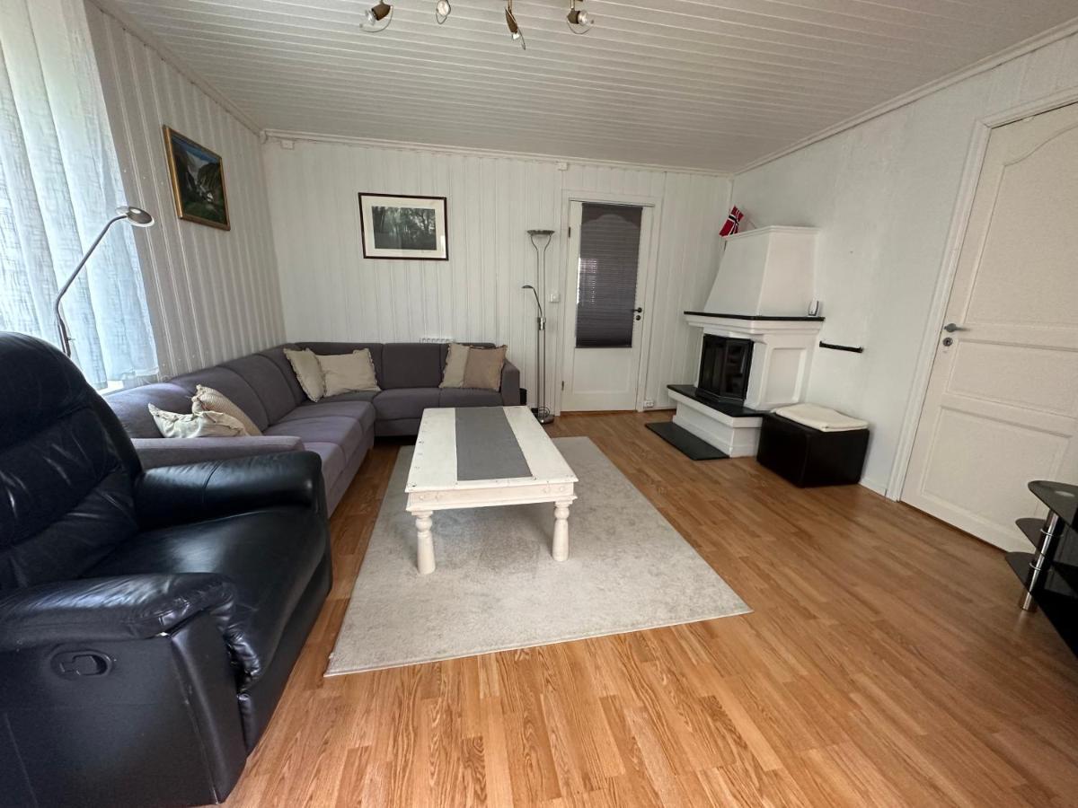 Oslo House, Nedre Kjellerstuvei, First Floor, Twin Room ลีลล์สตรอม ภายนอก รูปภาพ